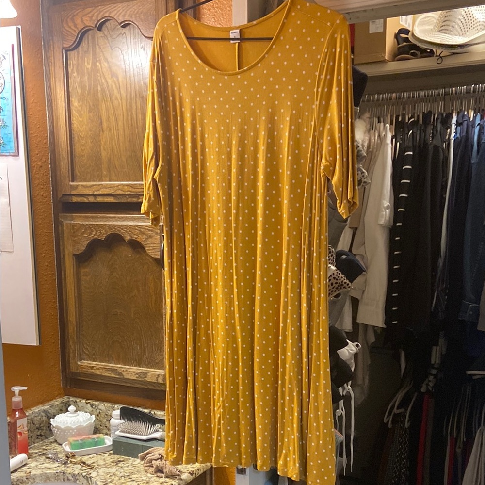 Old Navy Yellow A-Line Dress with Scoop Neck and Dolman Sleeves
